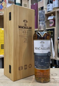 Macallan 21 Years Old Fine Oak (舊裝)